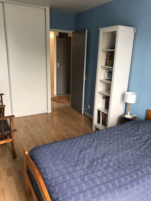 Appartement En Duplex Avec Parking Et Jardinet Bourges Luaran gambar